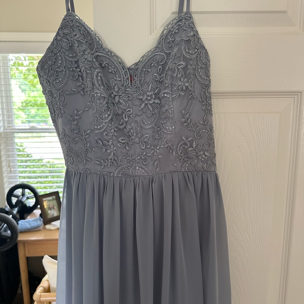Elegant Gray/Blue Lace Dress
